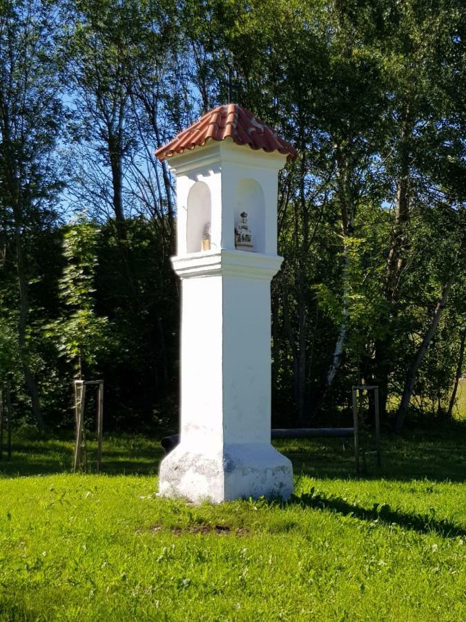 Apartman Na Vrsku Klenovice  Exterior photo